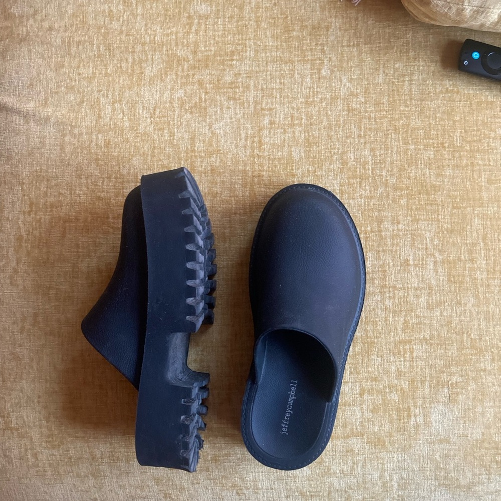 Jeffrey Campbell clogge size 11